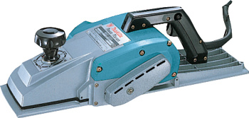 Рубанок Makita 1806B